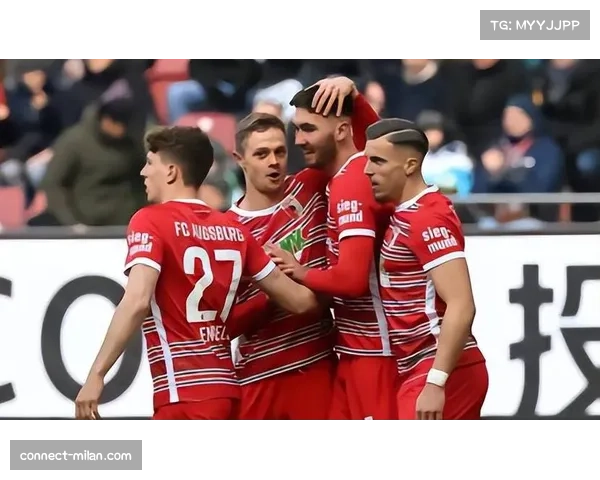 奥格斯堡客场不敌多特，后者暂时缩小与拜仁积分差距